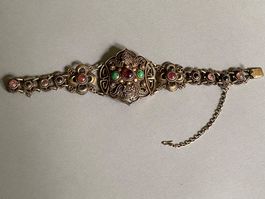 CHINA / EDELSTEIN-ARMBAND