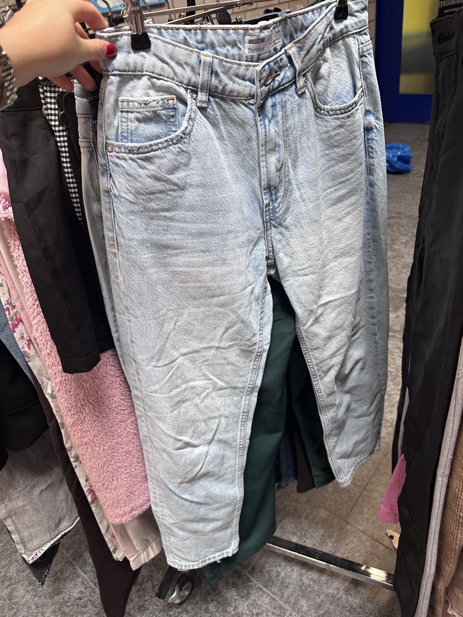 Zara Jeans: Zara Jeans – Neu (gemäss Beschreibung) aus Ebikon von amaxandx 4