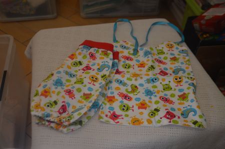 TAILLE 62 - HOSE + LATZLI - NEU