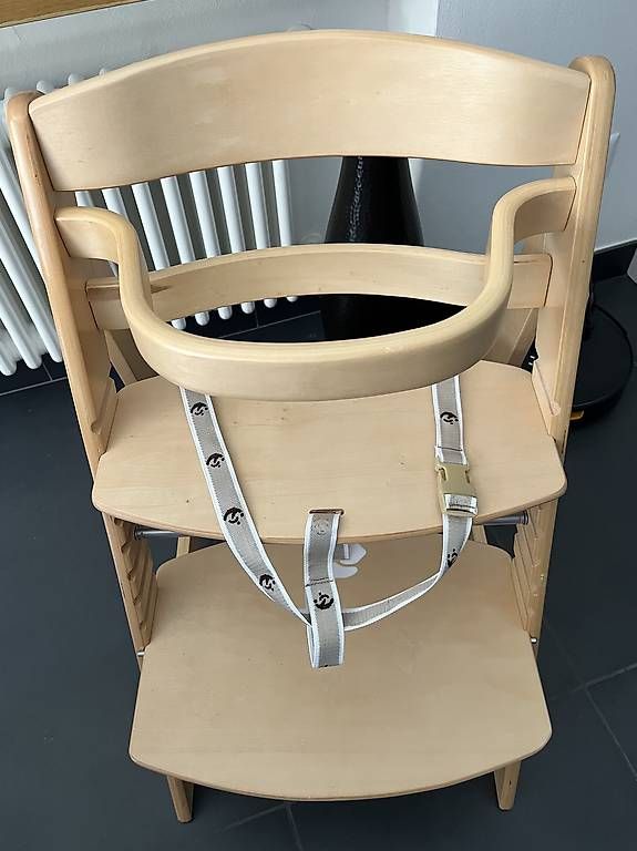 Seggioloni: NUOVO-Seggiolone/sedia per bambini – Usato da Genestrerio venduto da Ellyellys84