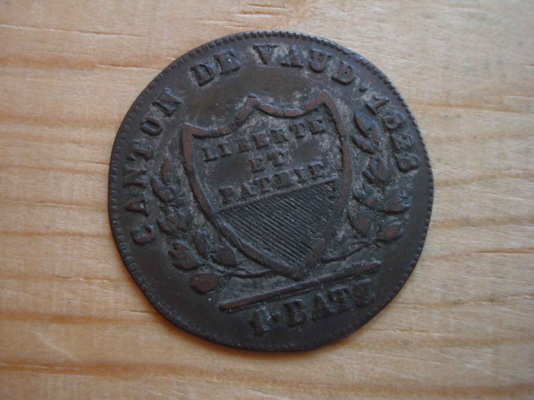 Tutti le monete: (P2) Vaud 1 Batz 1828 – Usato da Erlach venduto da Net-Coins