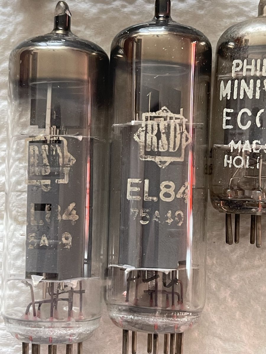 Elektronikbauteile: Röhren EL84, ECC83, ECC88 & mehr – Gebraucht aus Bern von TamSham 3