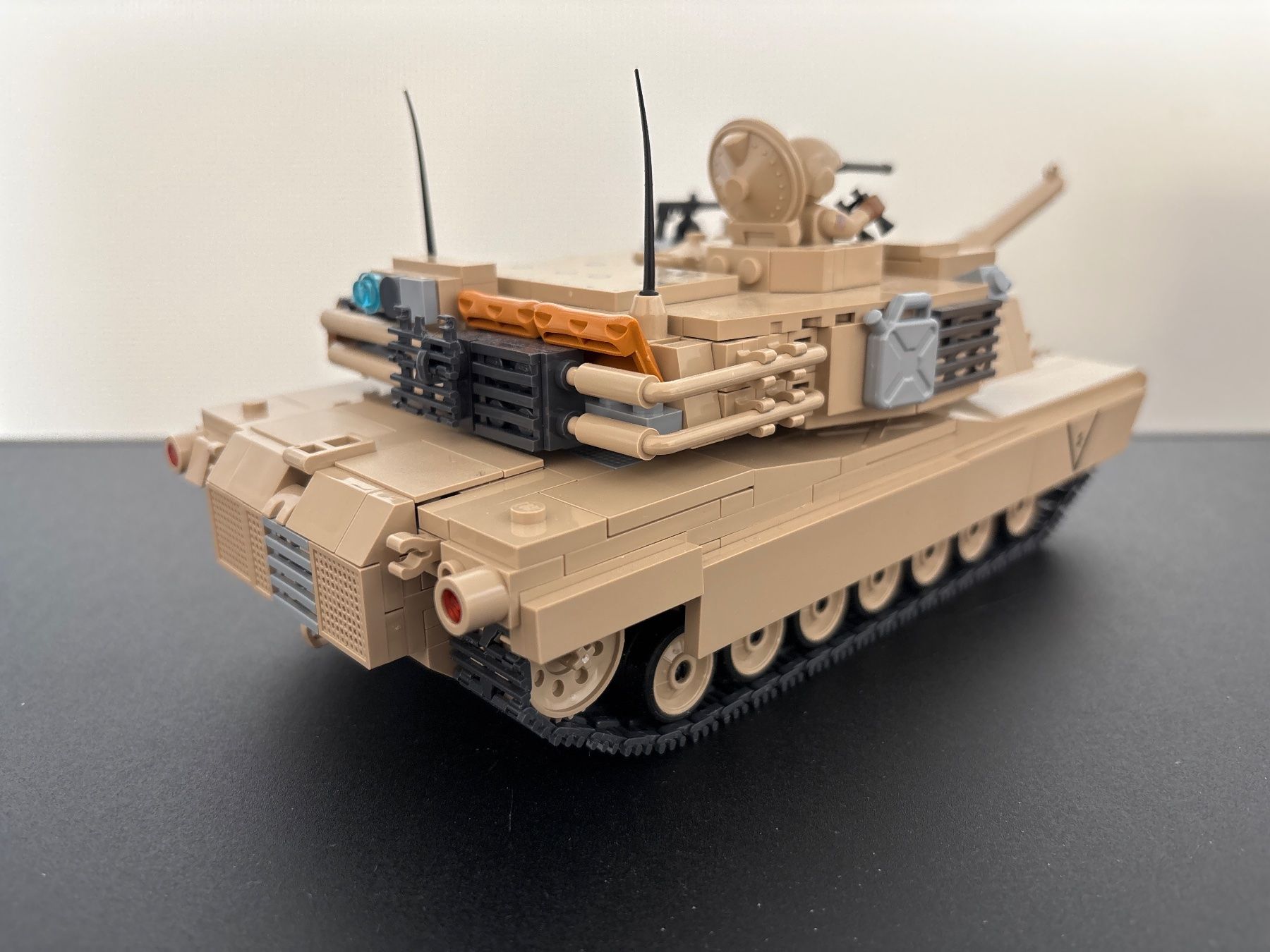 Kit di modellismo & Modellini statici: Cobi: M1A2 Abrams – Usato da Dübendorf venduto da paesce 2