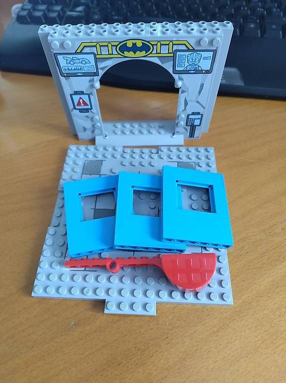 Giocattoli: Lego Teile zu Set 10672 Batman  – Usato da Umiken venduto da Frogonier 1