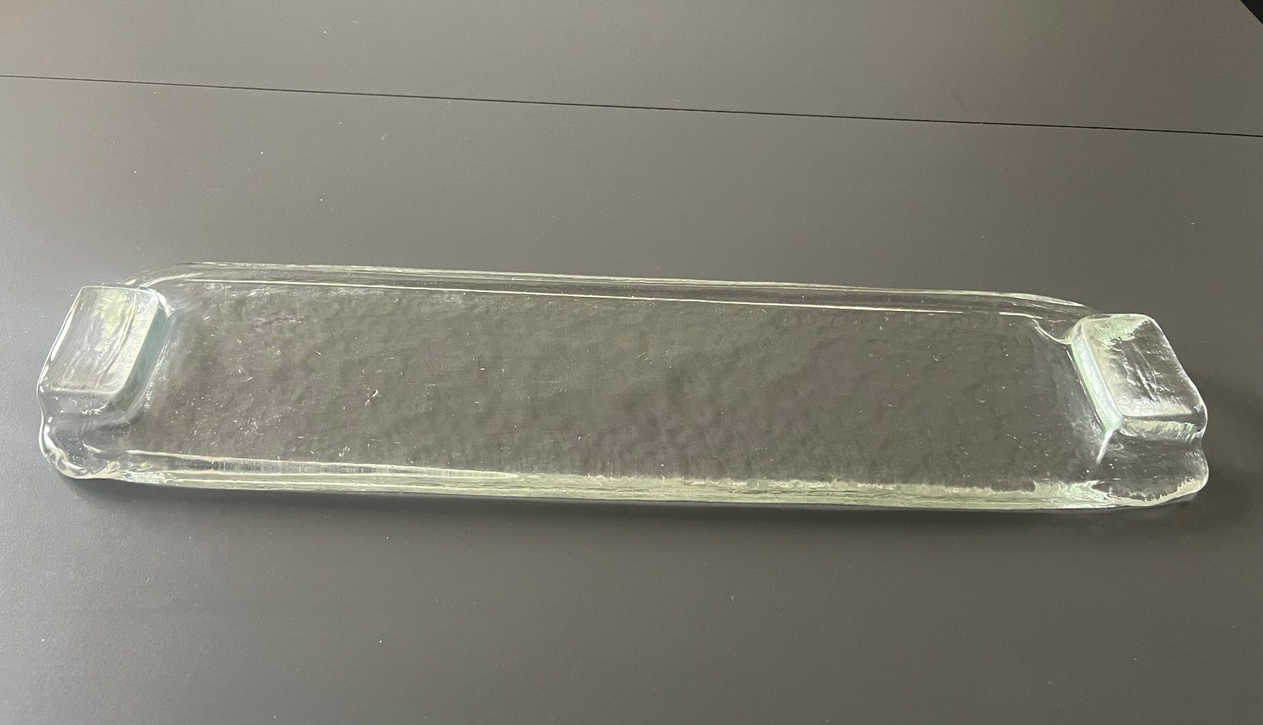 Glasi Hergiswil Piatti di portata: Schöne Niederer  Glasplatte handarbeit, ca. 45cm lang – Usato da Hinterkappelen venduto da rum_y52q 1