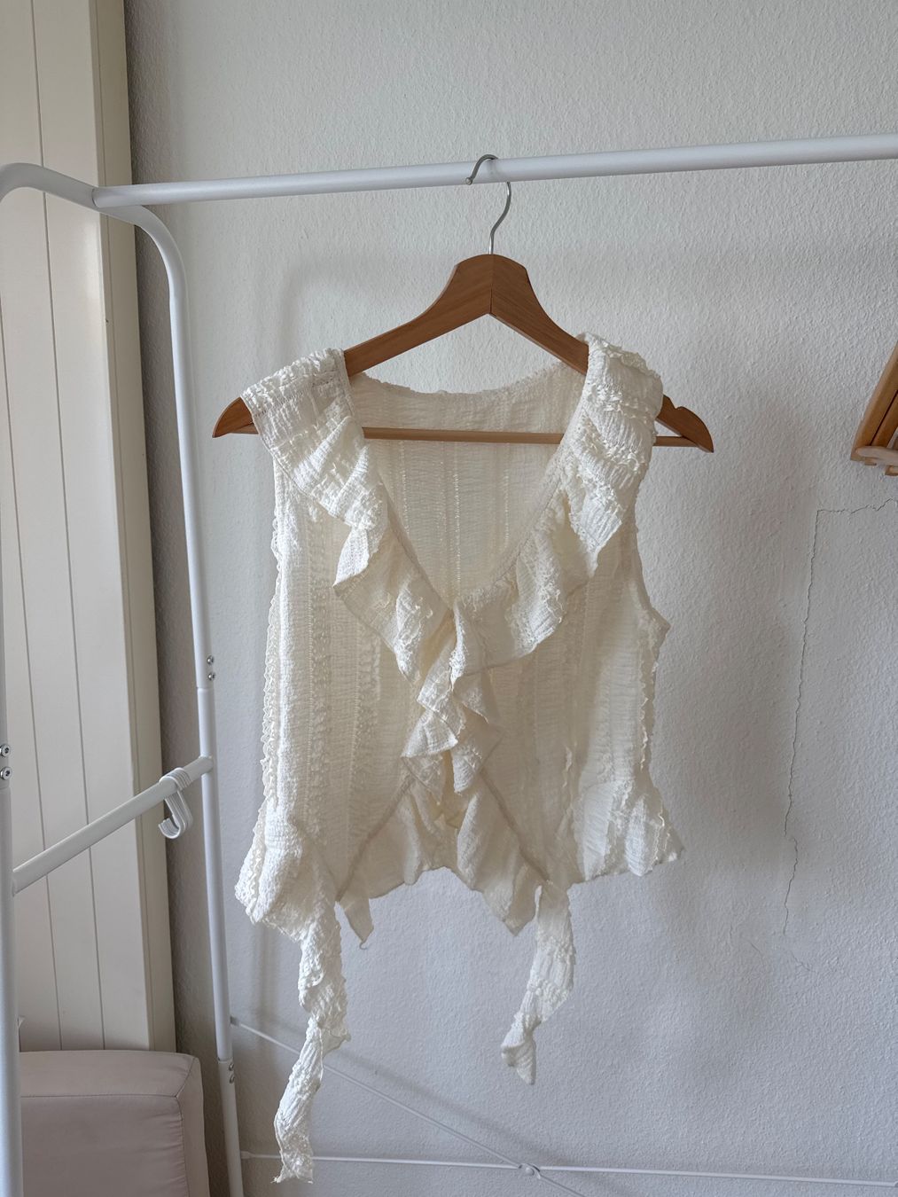 Top: Boho Ruffle Top - S – Usato da Zürich venduto da Flao_78376