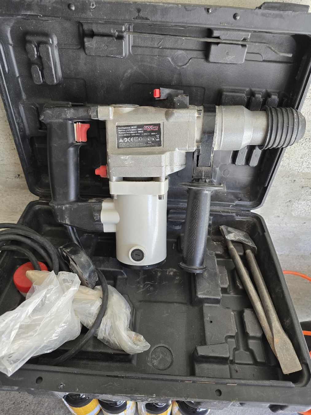 Bohrmaschinen: bohrhammer860w – Gebraucht aus Büren an der Aare von J.L.NEVES