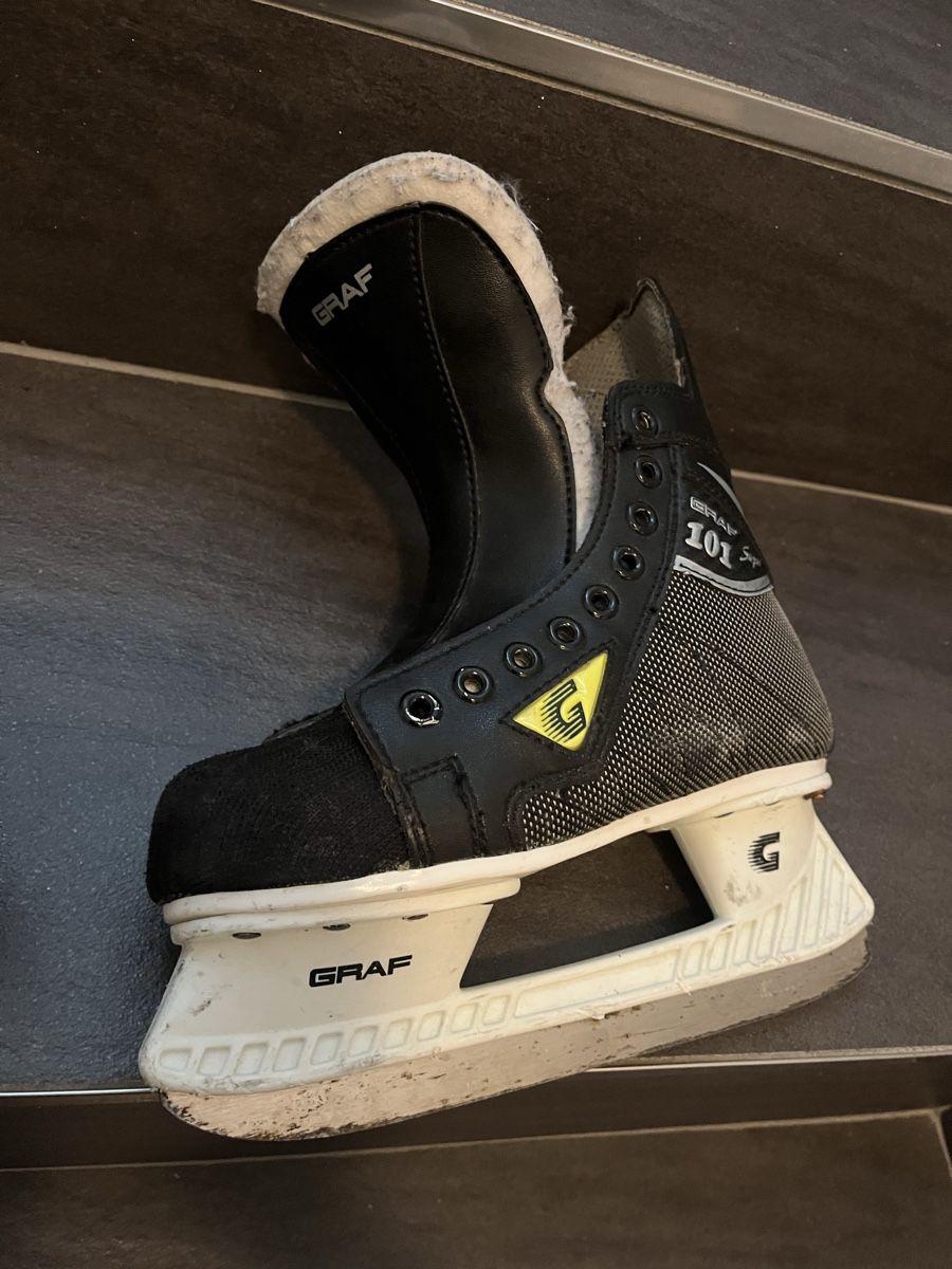Graf Pattini da ghiaccio: Schlittschuhe Graf – Usato da Neuendorf venduto da Goeggs01 1