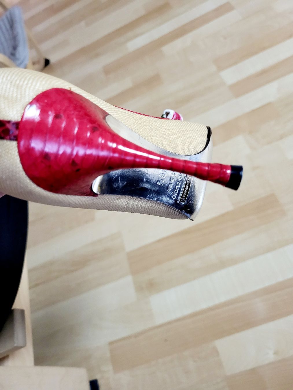 Dolce & Gabbana Scarpe da donna: Pumps D&G 36.5 – Usato da Hellbühl venduto da Veci02 6