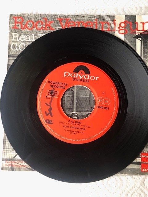 Schallplatten: Rock Vereinigung Winterthur – Gebraucht aus Aarwangen von Jukebox3 5