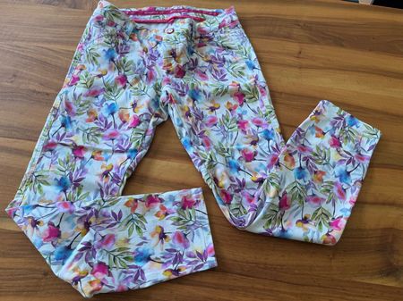 Alberto Golf Hose, Gr. 34, Blumenmuster, Sommer Look wie neu