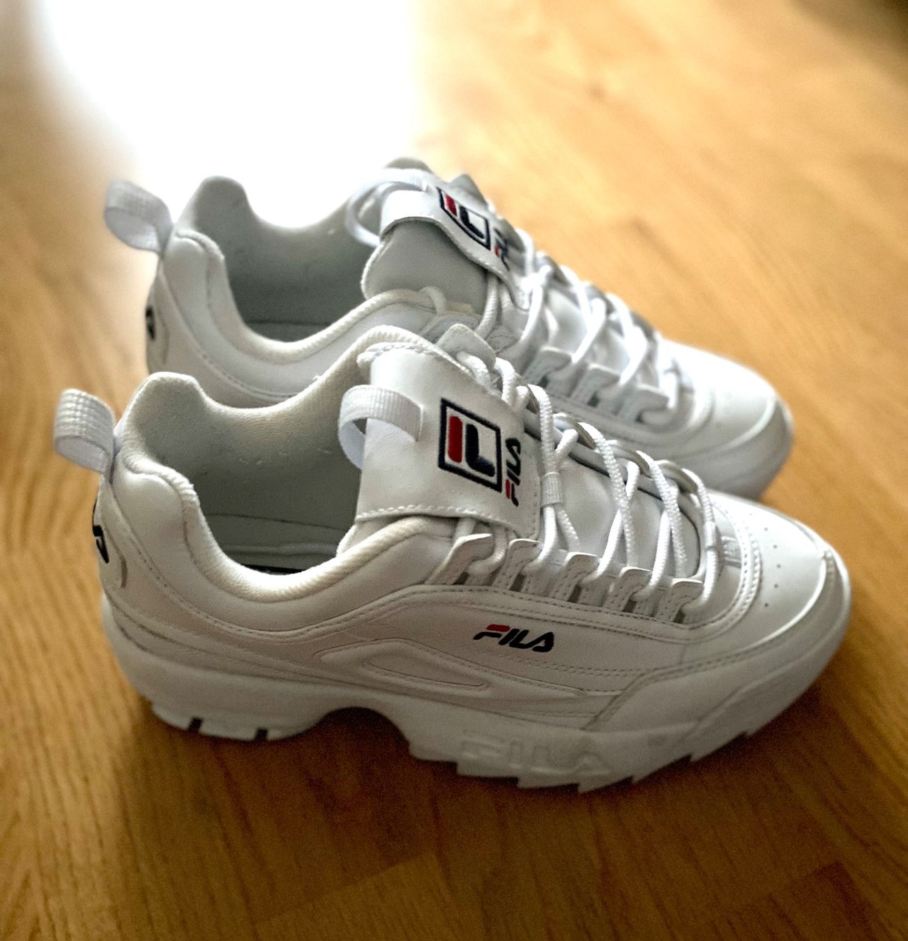 Fila Damenschuhe: FILA Disruptor Low Weiss 39 – Neu (gemäss Beschreibung) aus Zollikofen von AureusManus 2