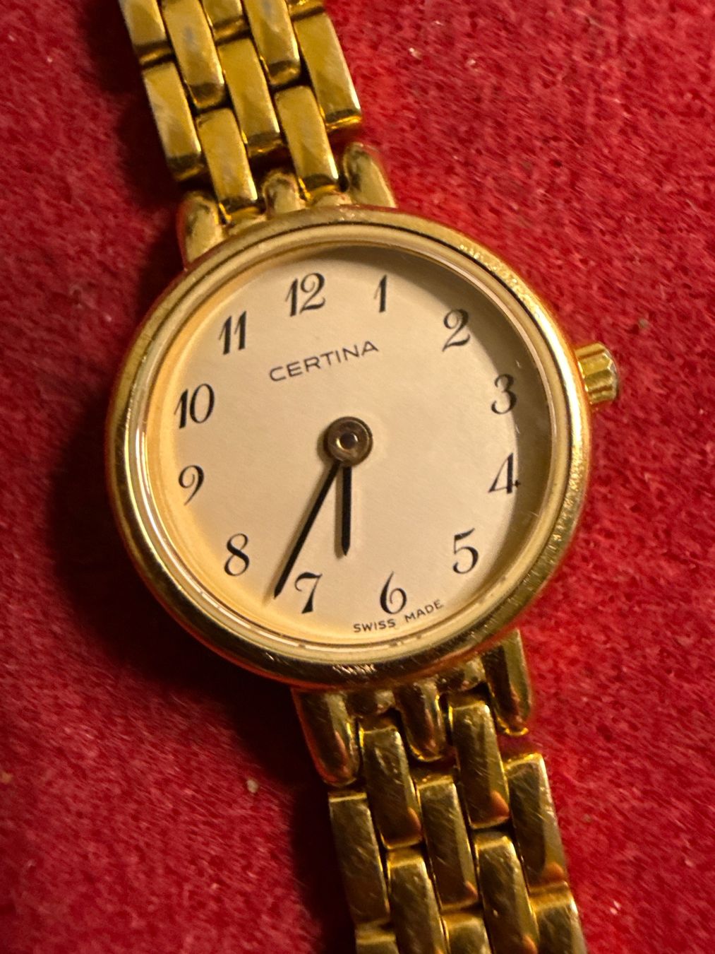 Certina Orologi: Certina Quarz 19 mm – Usato da Pfeffingen venduto da Allhandelklgwatches