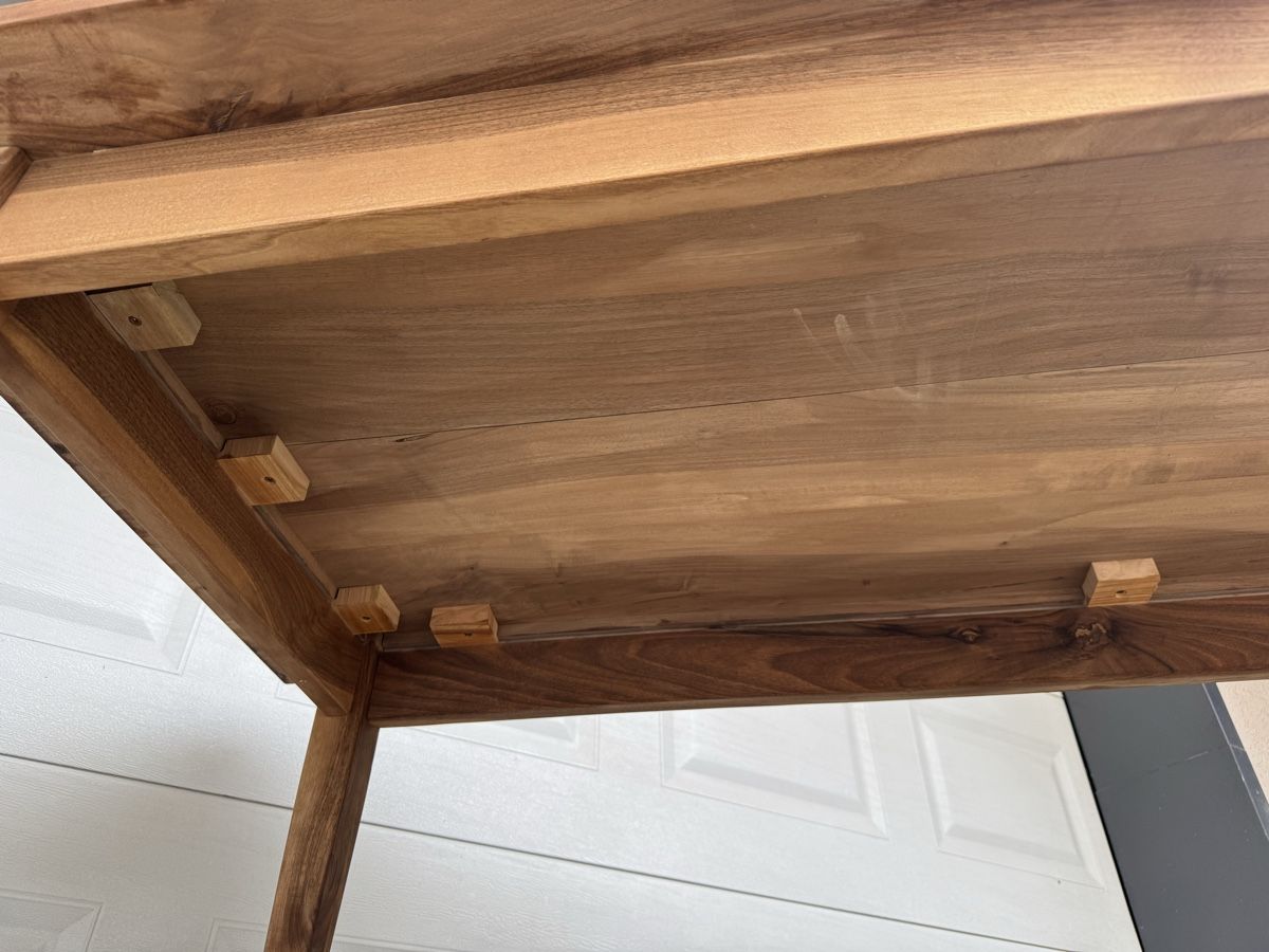 Tavoli: Wunderschöne Tisch aus Nussbaumholz 190x82 – Usato da Stans venduto da Friz11 5