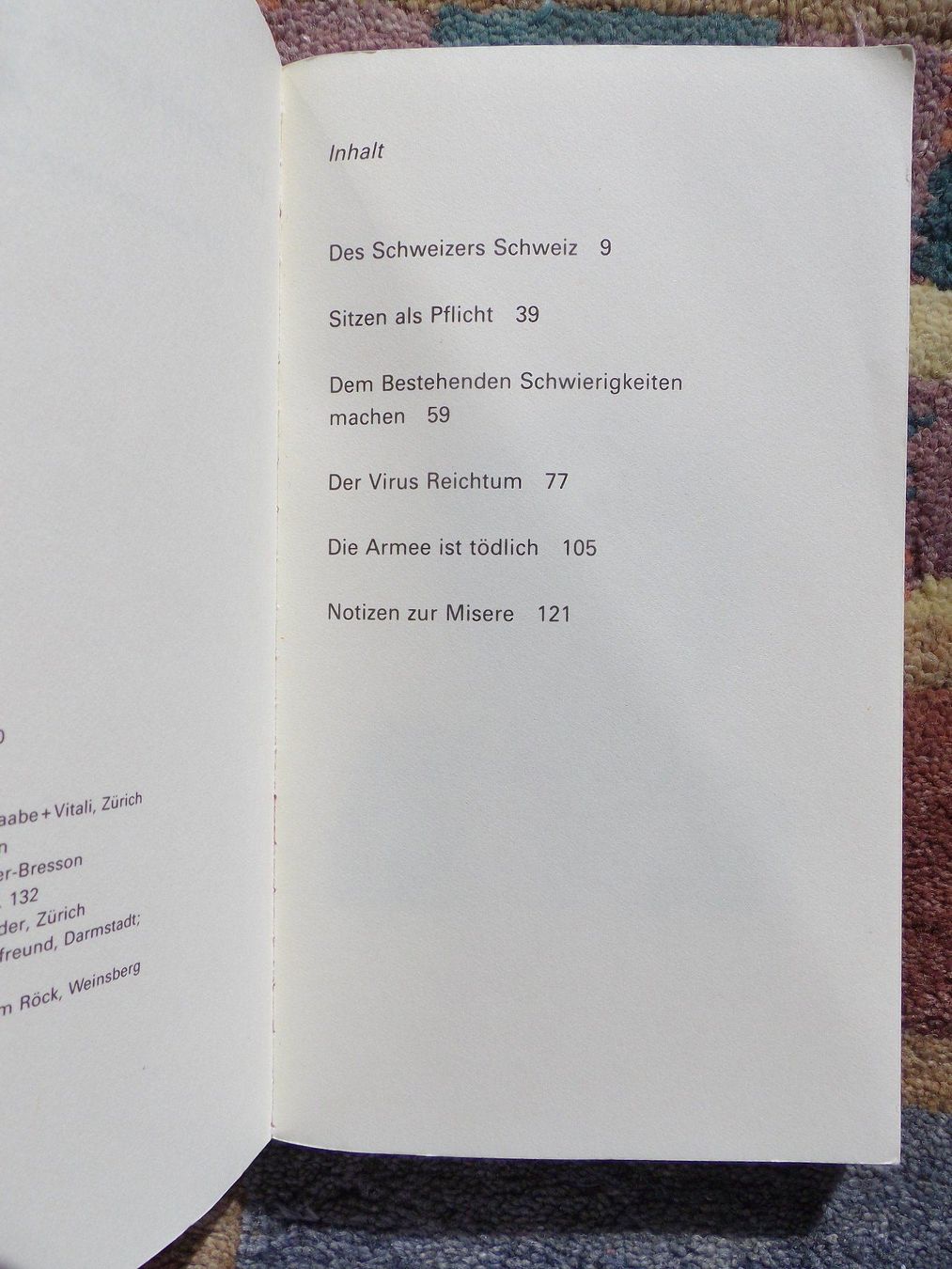 Libri: Peter Bichsel: Des Schweizers Schweiz - Aufsätze – Usato da Uster venduto da urs_75by 2