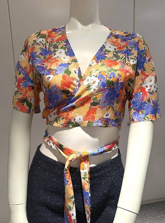 Bolero: Super bolero-top d' été 36-38 – Usato da Genève venduto da flocon06 2