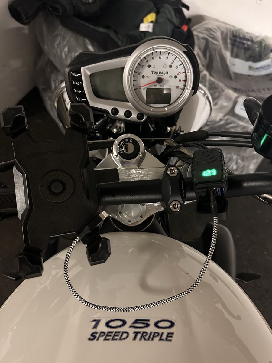 Triumph Strasse: Triumph Speed Triple 1050  2008  132 PS – Gebraucht aus Feuerthalen von vitre44 4