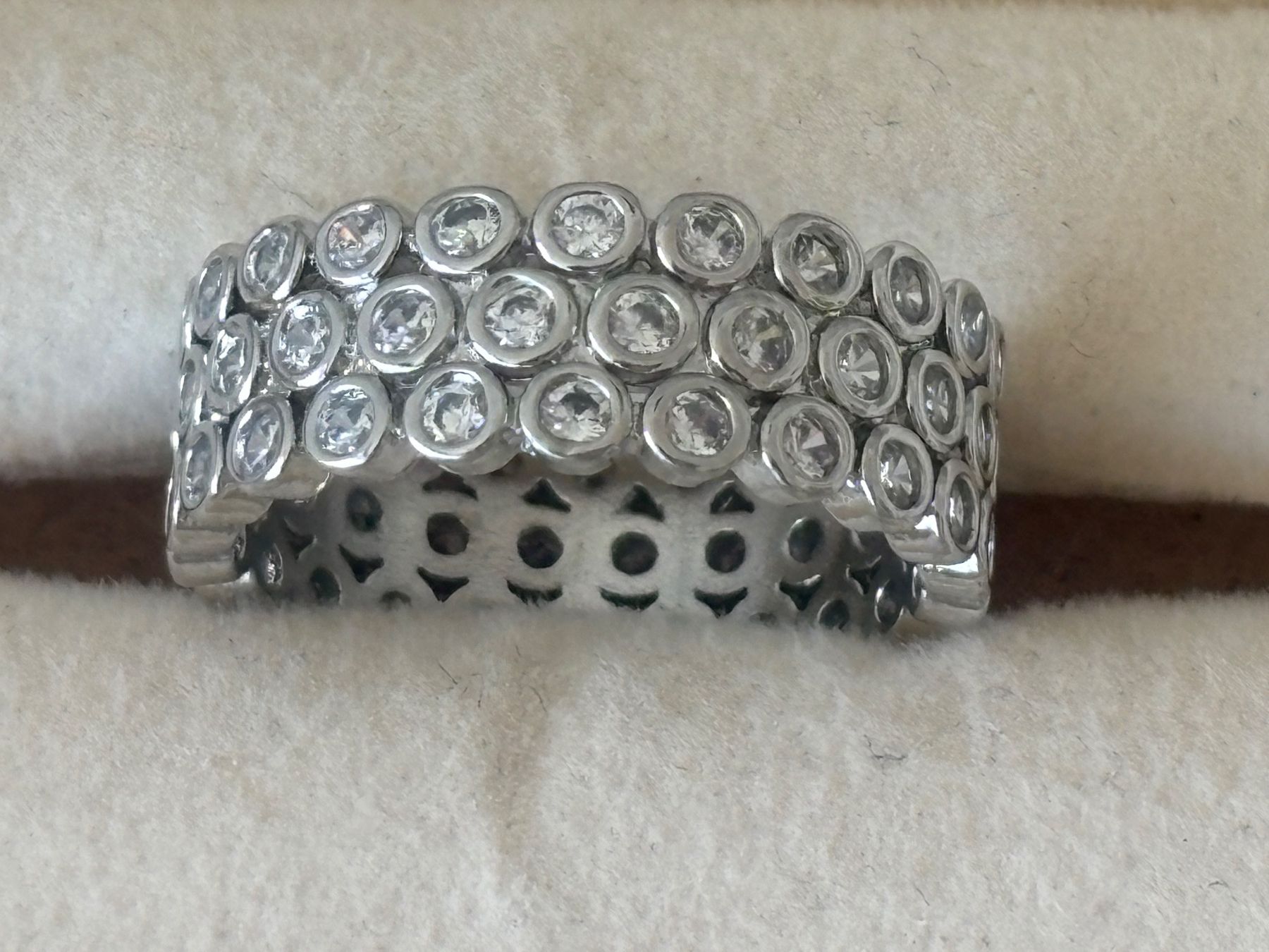 Anelli: Luxus Elegante Gr:20 Ring mit  Zirkonia Farbe: Silver – Nuovo (secondo la descrizione) da Biel-Bienne venduto da Roserosse13 5