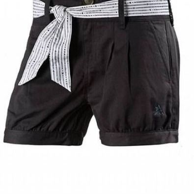 Neue Shorts von Zimtstern, nicht getragen