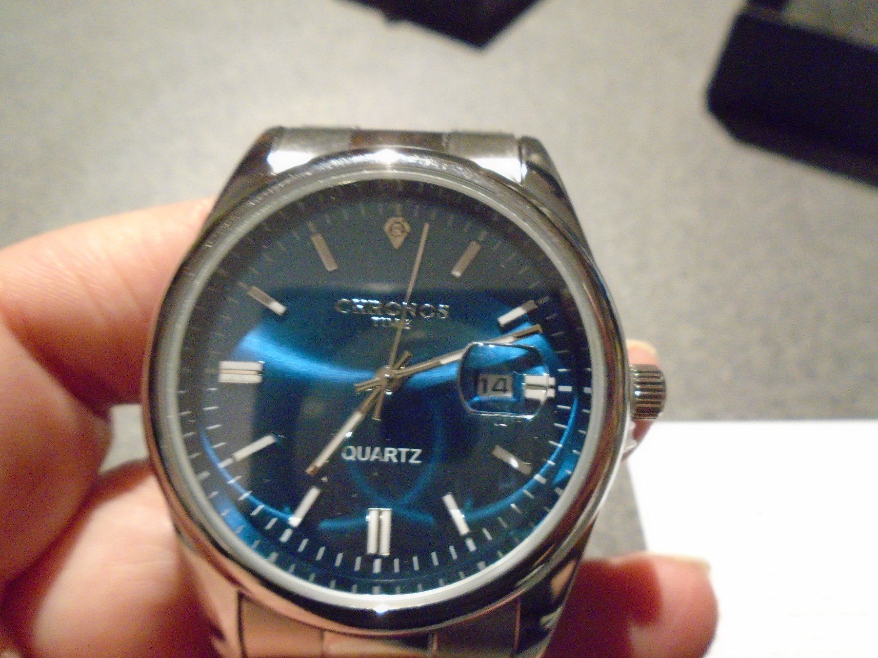 Montres: Uhr Chrons, Quartz, blaues Ziffernblatt – D'occasion à Zürich par abraxas1291 1
