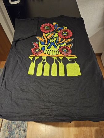 Vans T-Shirt Schwarz Gr. L/Skull & Flowers Backprint