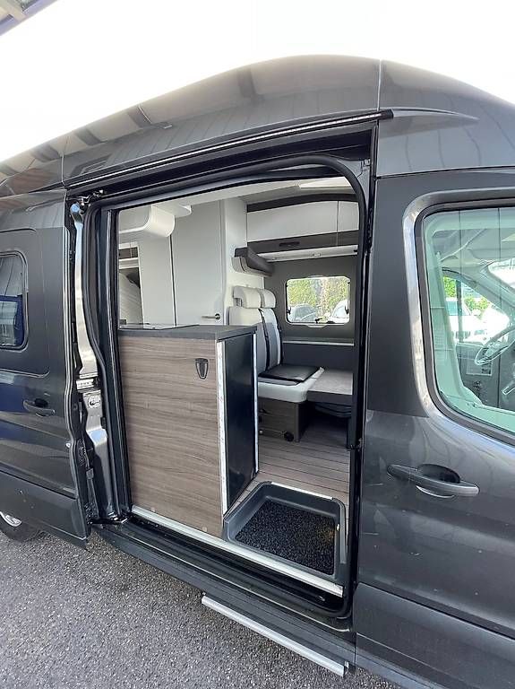 Camping Fahrzeuge: VanTourer Ford 600 D – Gebraucht aus Langenthal von Reisemobil01 1