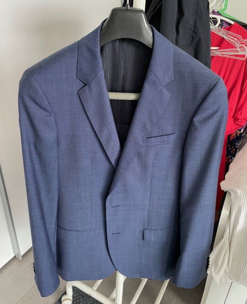 Hugo Boss Completi, tute sportive e funzionali: Costume Hugo Boss – Nuovo (secondo la descrizione) da La Sarraz venduto da Icarus150