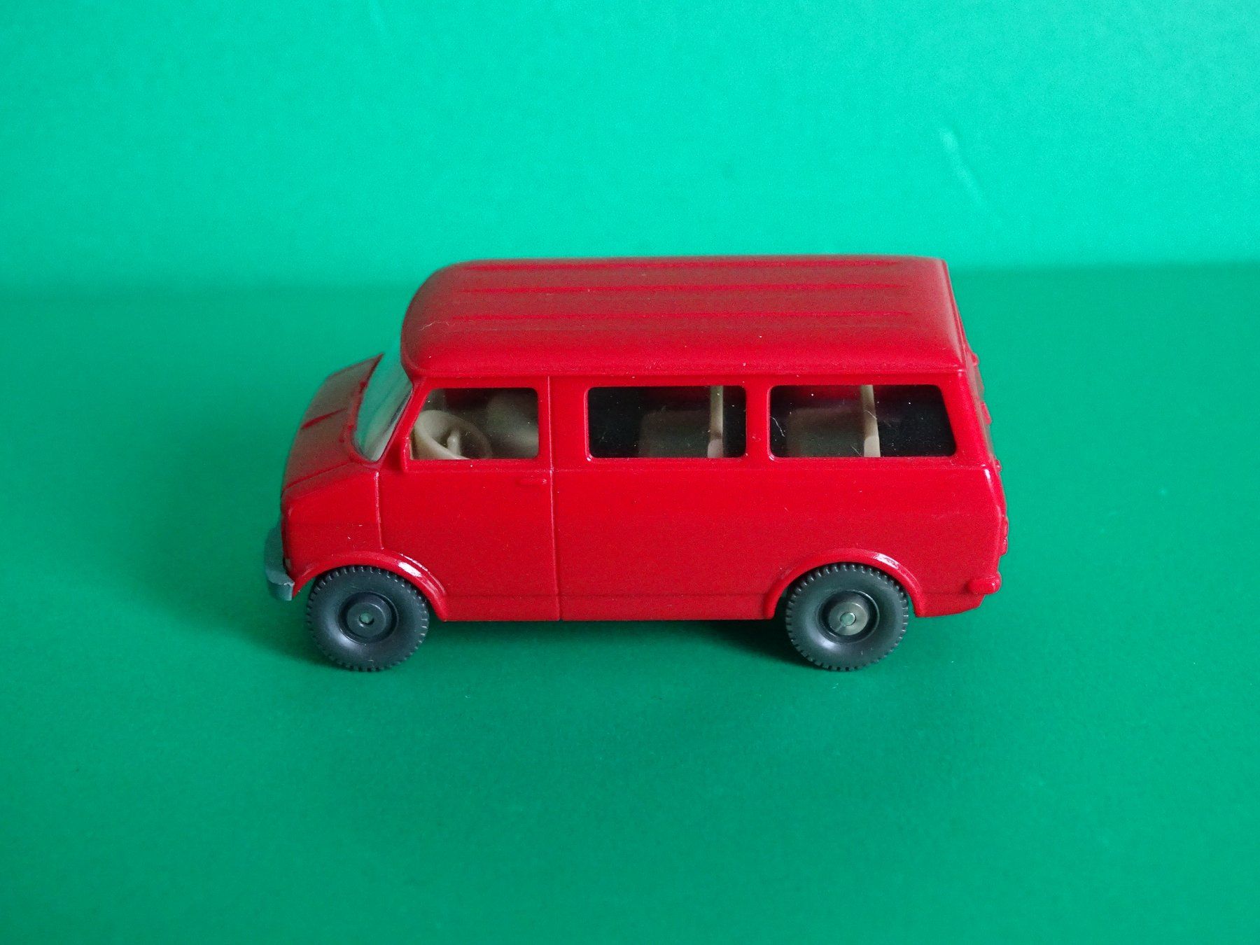 Wiking Modellini d'auto: Bedford von Wiking 1/87 – Usato da Bretzwil venduto da Meex 2