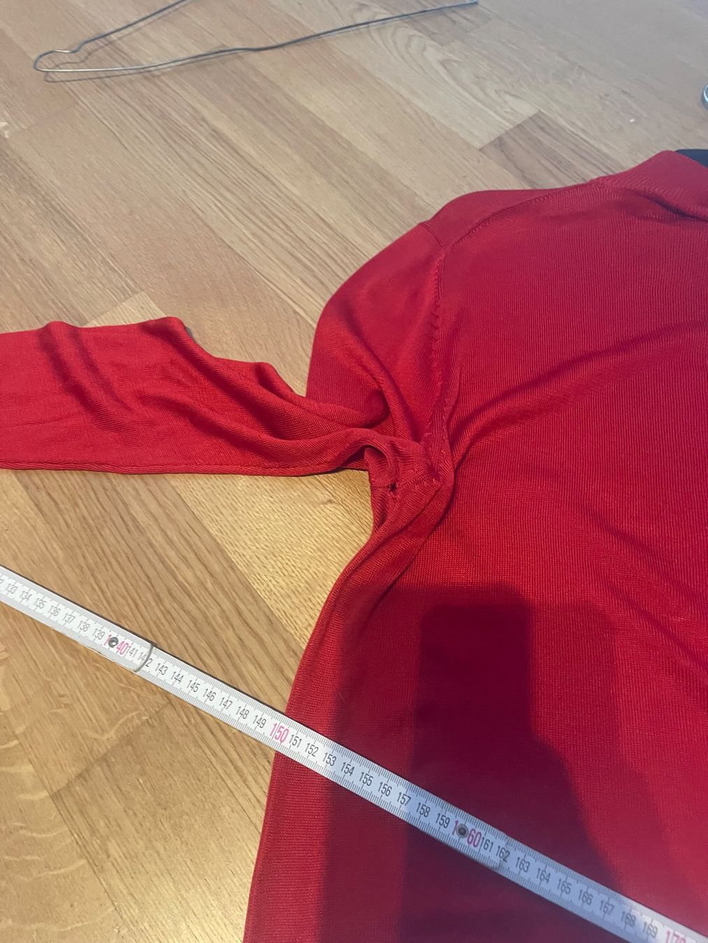 Pullover & Sweatshirts: Pullover Roter Seidenpullover – Gebraucht aus Rüschlikon von Lajniii 8