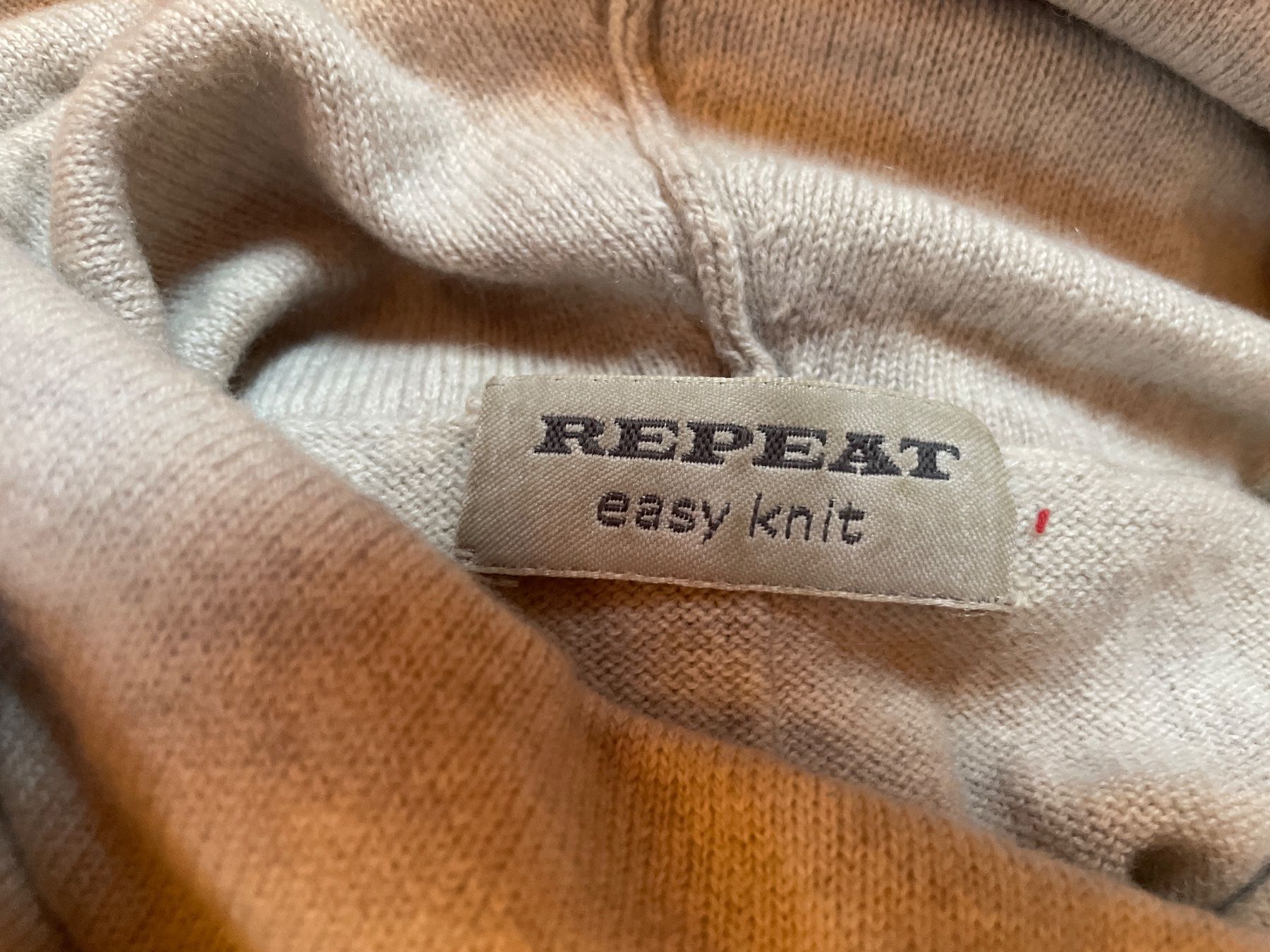 Repeat Pulls & Sweat-shirts: Pull REPEAT d'hiver à col roulé et franges, taille M – D'occasion à Gy par ros_h98s 2