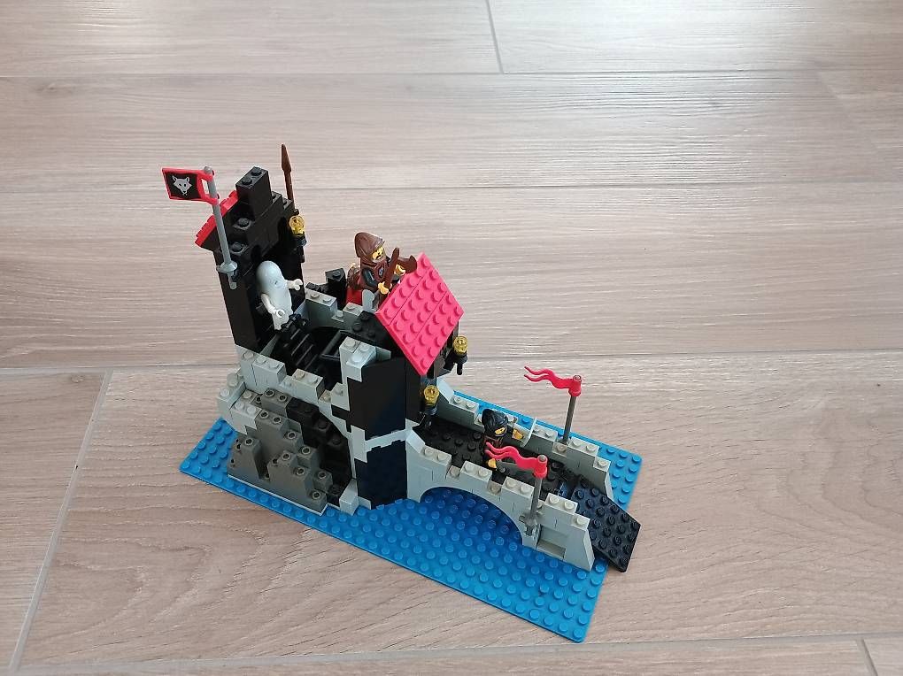 Lego Kit di costruzioni: LEGO CASTLE 6075 Wolfpack Tower 1992 – Usato da Kaufdorf venduto da TequilaSunrise 3