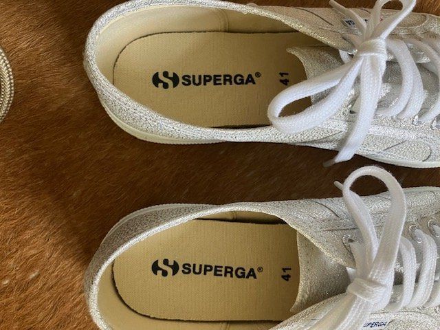 Superga Scarpe da donna: Superga Sneaker metallic silber, Gr. 41, neuwertig – Nuovo (secondo la descrizione) da Luzern venduto da Anna_48 3