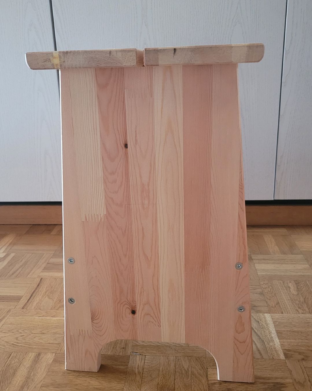 Ikea Sgabelli: 2 Holzhocker oder Beistelltisch von IKEA neuwertig – Nuovo (secondo la descrizione) da Schmerikon venduto da 7855 2