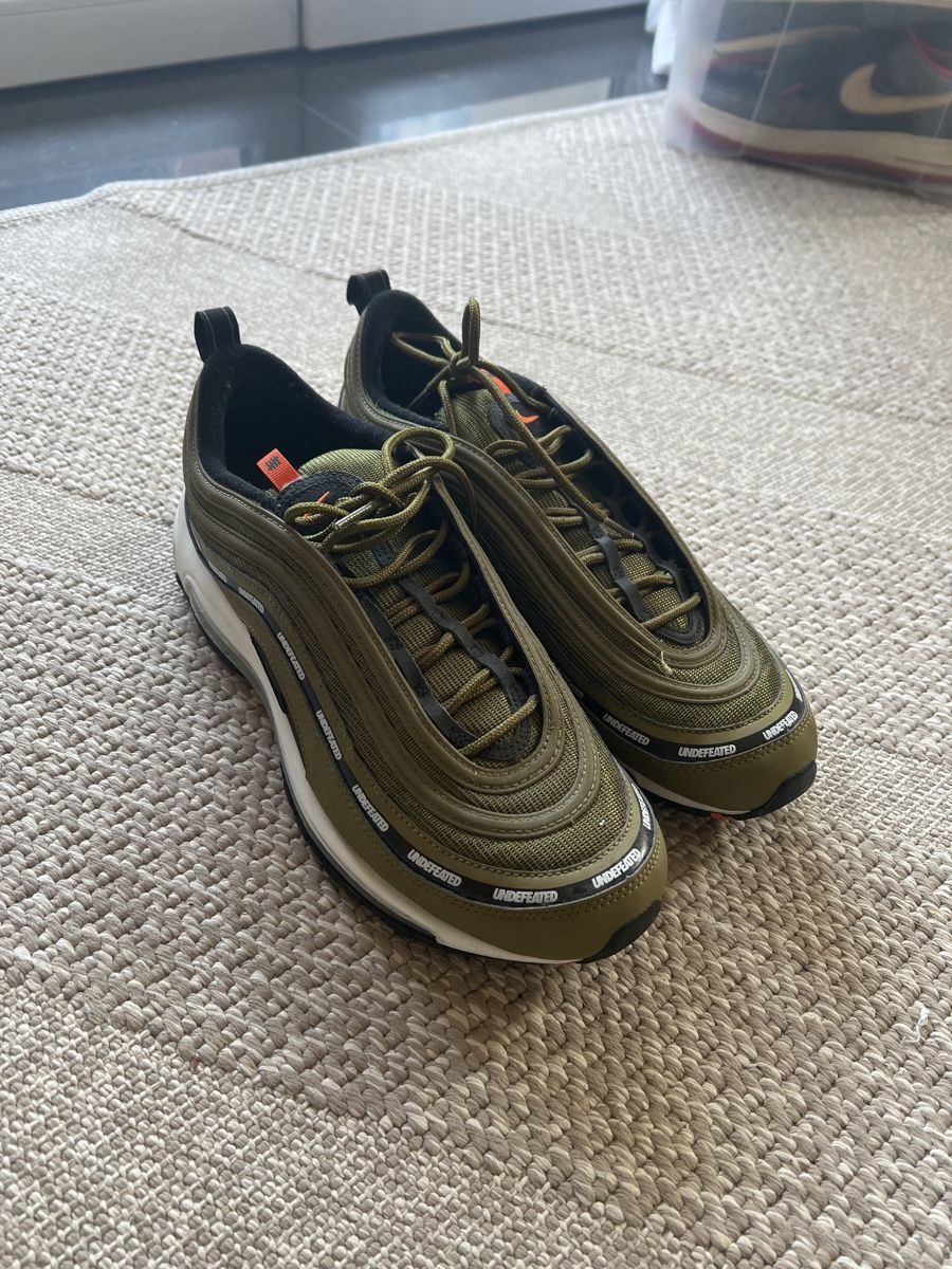 Nike Scarpe da uomo: Nike Air Max 97 Undefeated kaki – Nuovo (secondo la descrizione) da St-Blaise venduto da Richy03 1