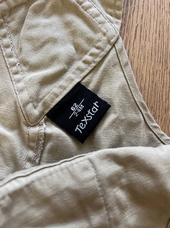 Pantaloni: Baby Latzhosen Gr. 62 – Usato da Rothenburg venduto da Isopot 1