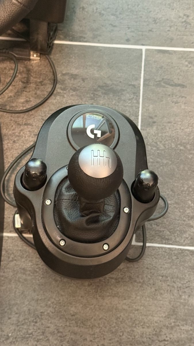 Logitech Controller: Logitech G923 Lenkrad und Shifter – Gebraucht aus Zofingen von mps.simon 2