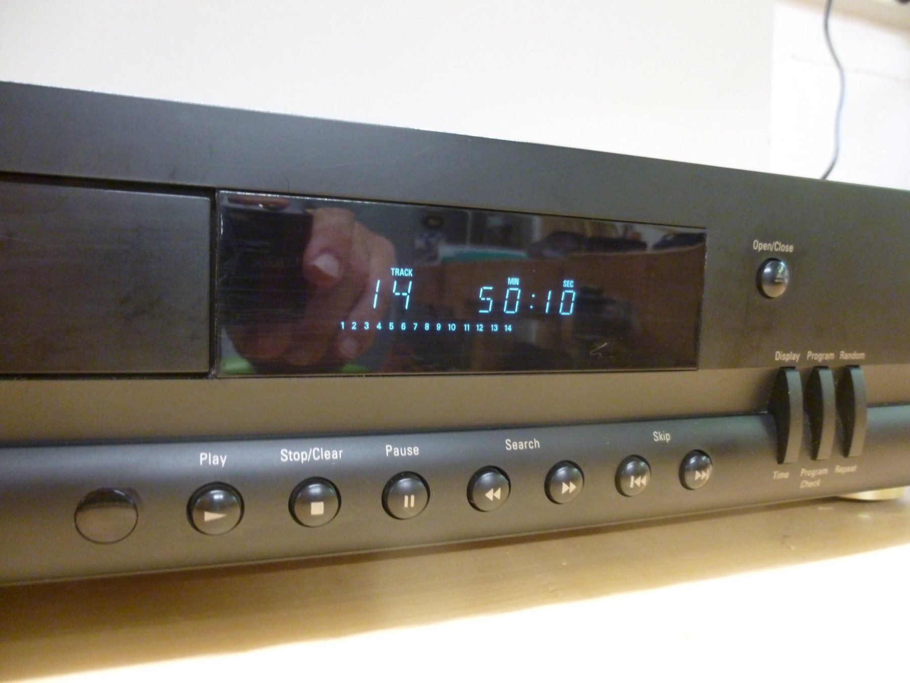 Harman-Kardon Multimediaplayer & Streamer: Harman Kardon CD Player 720 – Gebraucht aus Aeugst am Albis von Poppy 3