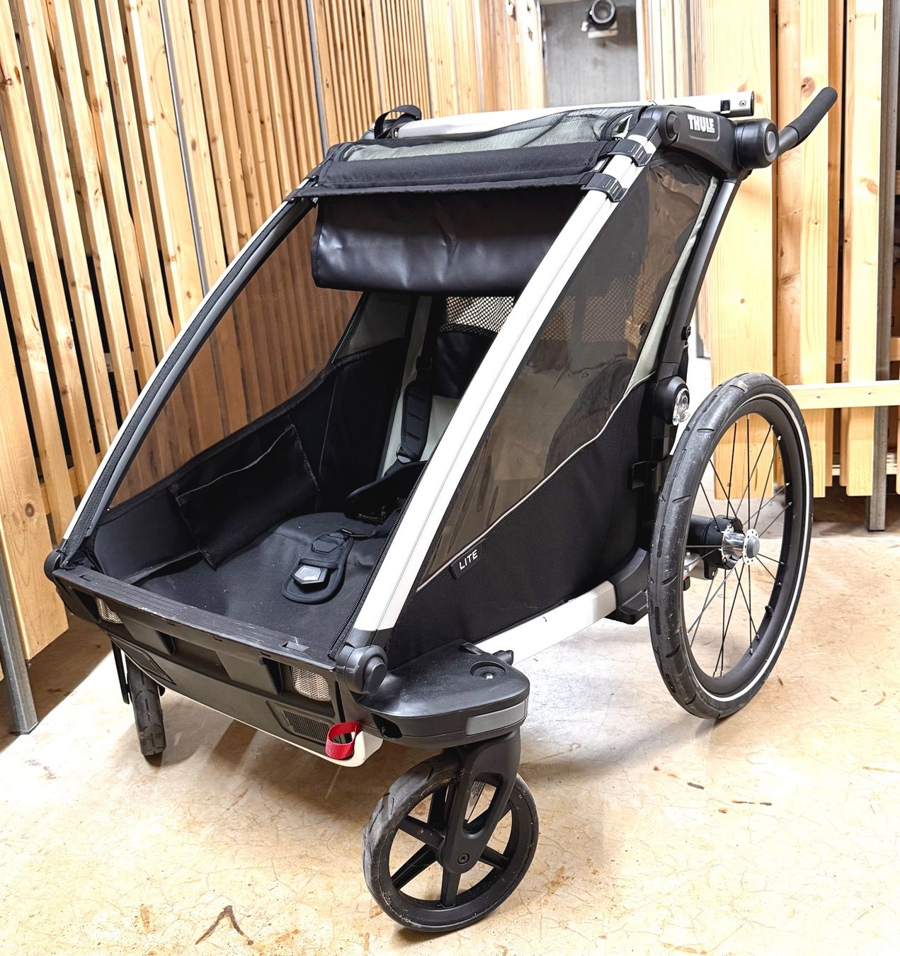 Thule Rimorchi: THULE Remorque - Poussette - Thule Chariot Lite Double – Usato da Ecublens VD venduto da maz_6rzv