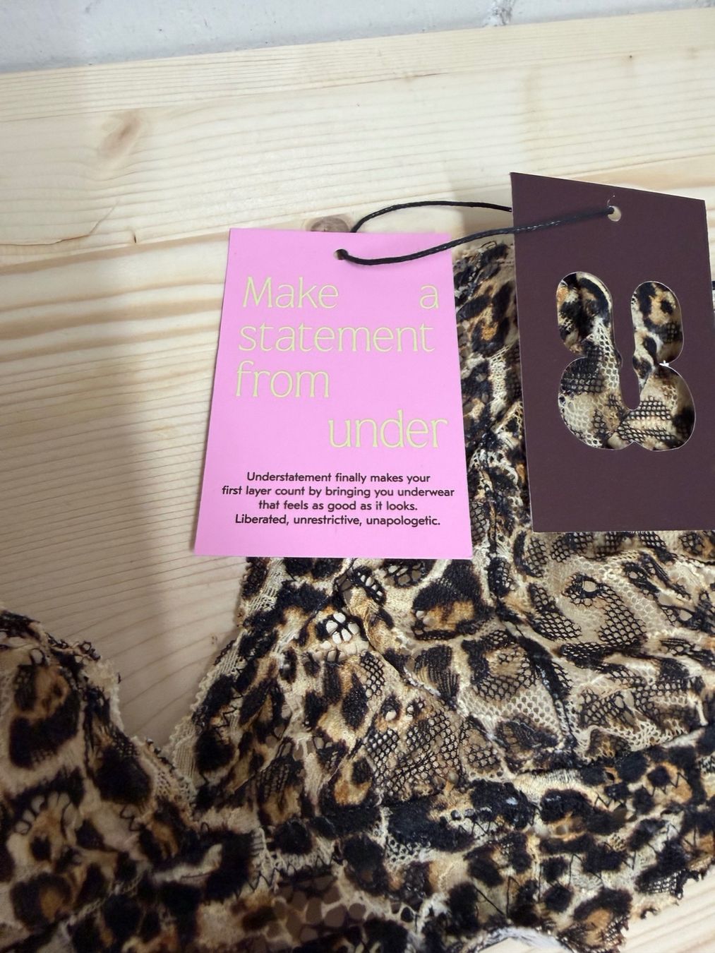 Altra biancheria intima: Understatement 2 Bralettes XXL neu Black + Leopard – Nuovo (secondo la descrizione) da Root venduto da Jo.Di 7