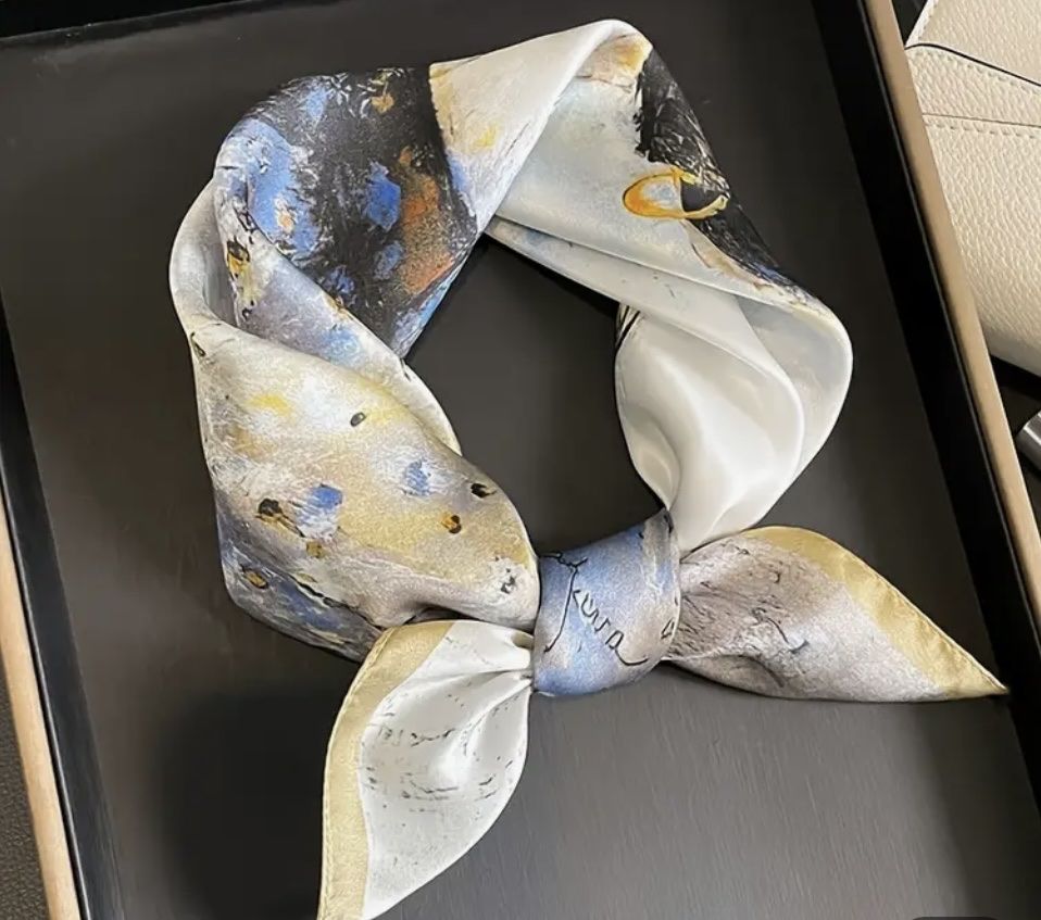 Foulard & Sciarpe: Silk Scarf – Nuovo e nell'imballaggio originale da Rapperswil SG venduto da Gemstonebyyo