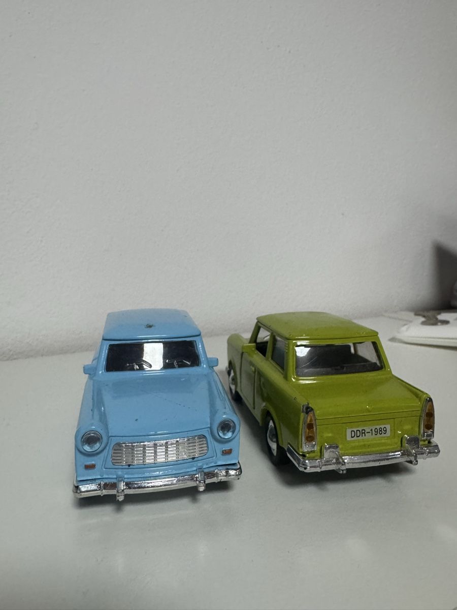 Modellini d'auto: 2x DDR-Modellauto – Usato da Massagno venduto da ilm_vd96