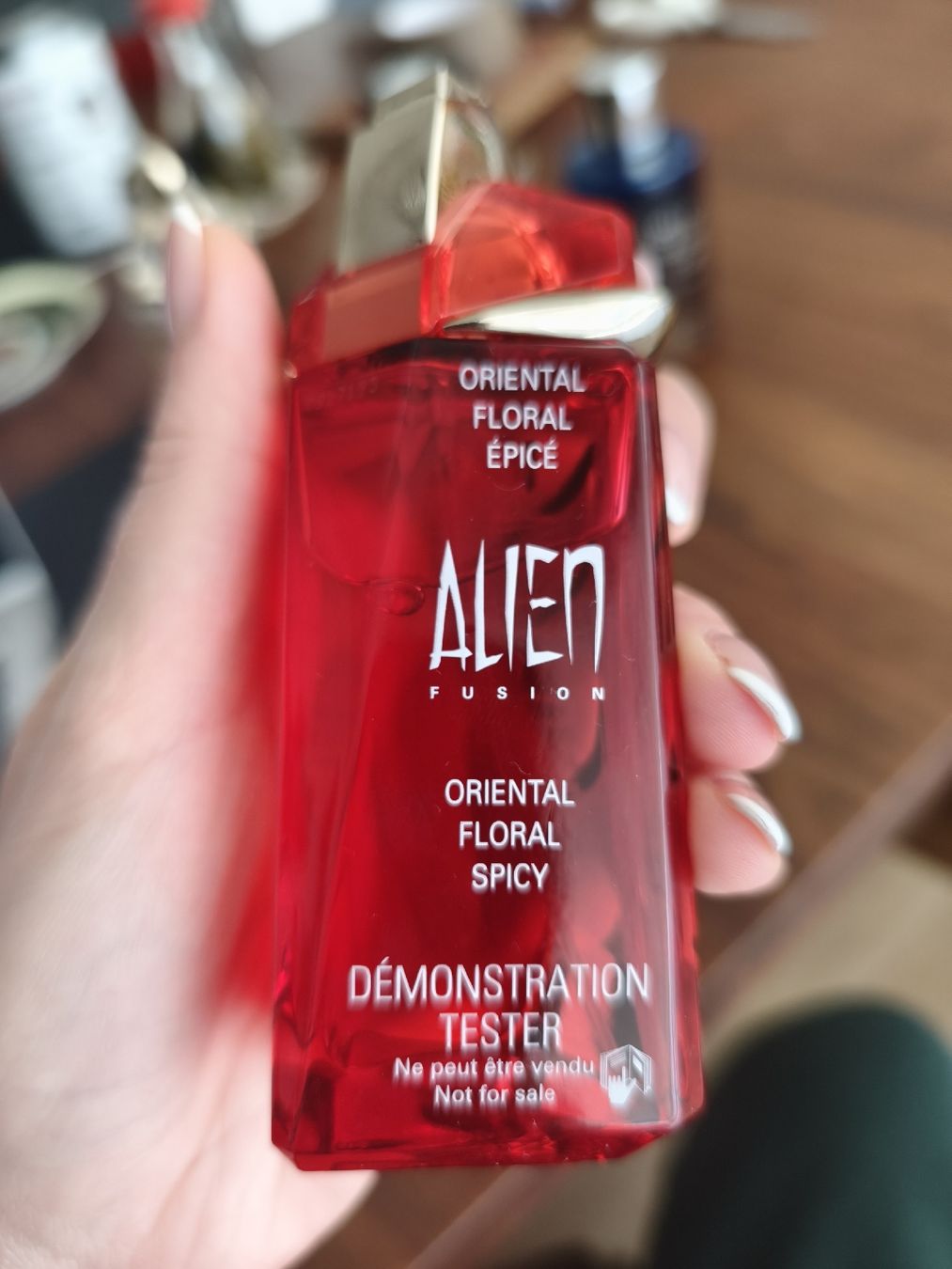 Mugler Profumi & Eau de Toilette: Alien Fusion Parfum 60ml – Usato da Untersiggenthal venduto da Griblo 2