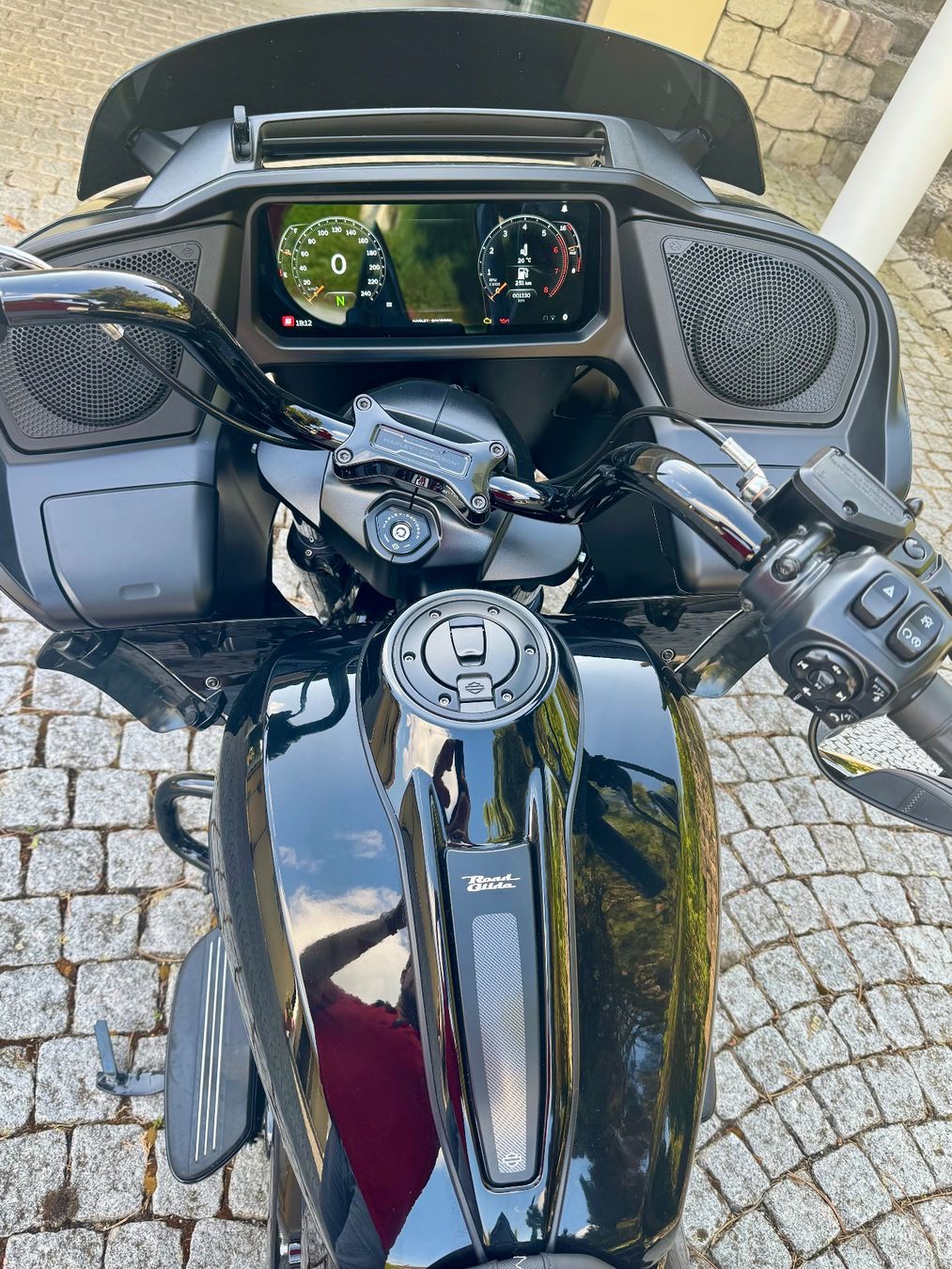 Harley-Davidson Touring: Harley Davidson Road Glide 117 FLTRX 2025 – D'occasion à Môtier (Vully) par Mugen1 7