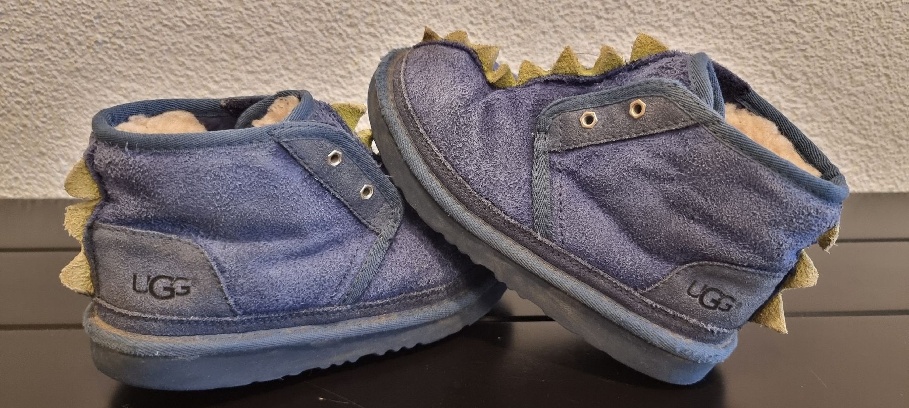 Ugg Scarpe per ragazzi: Ugg 31 – Usato da Glattpark(Opfikon) venduto da TatianaVladimirova 3