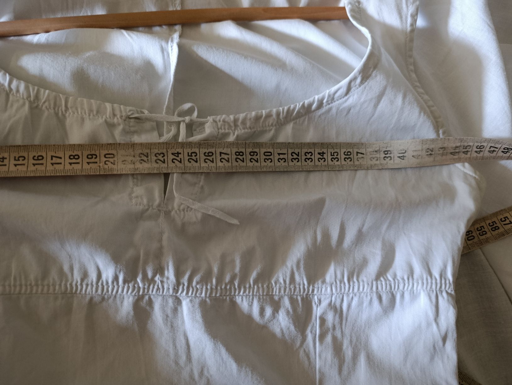 Kleider: jolie robe blanche en coton – Gebraucht aus Monthey von 04Elisa 3