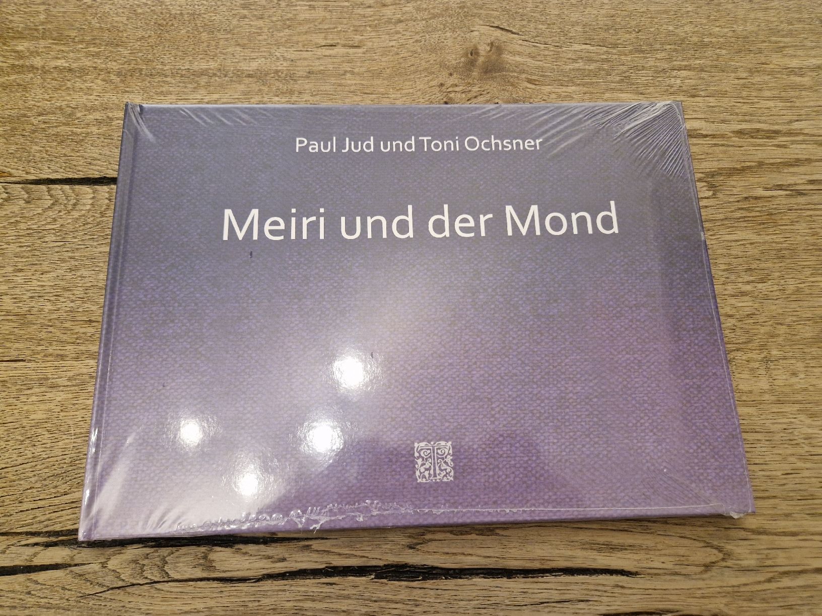 Libri: Kinderbuch Meiri und der Mond NEU – Nuovo e nell'imballaggio originale da Schindellegi venduto da COIFFY