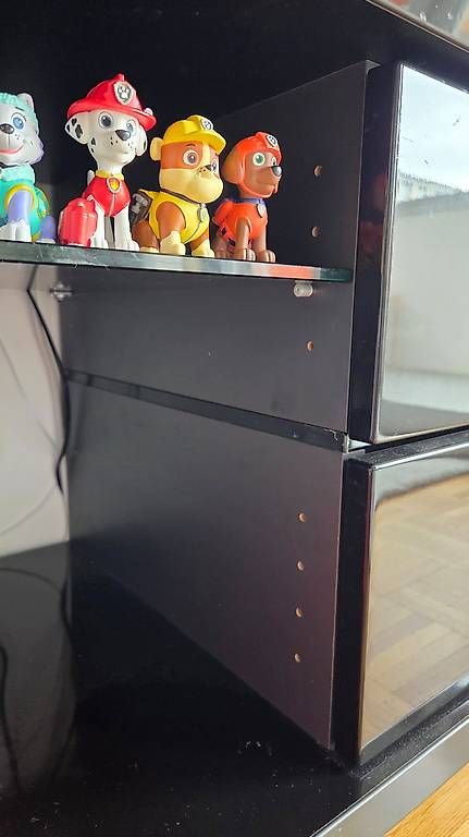 Mobili TV: Meuble TV noir laqué – Usato da  venduto da  2