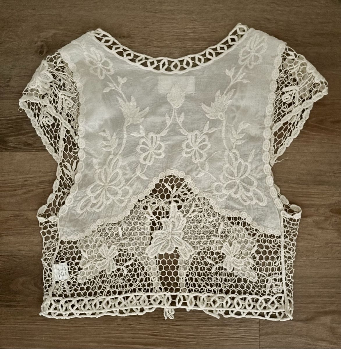 Top: Spitzen Top, Gr. M!!! – Usato da Einsiedeln venduto da sum_xm7z 2