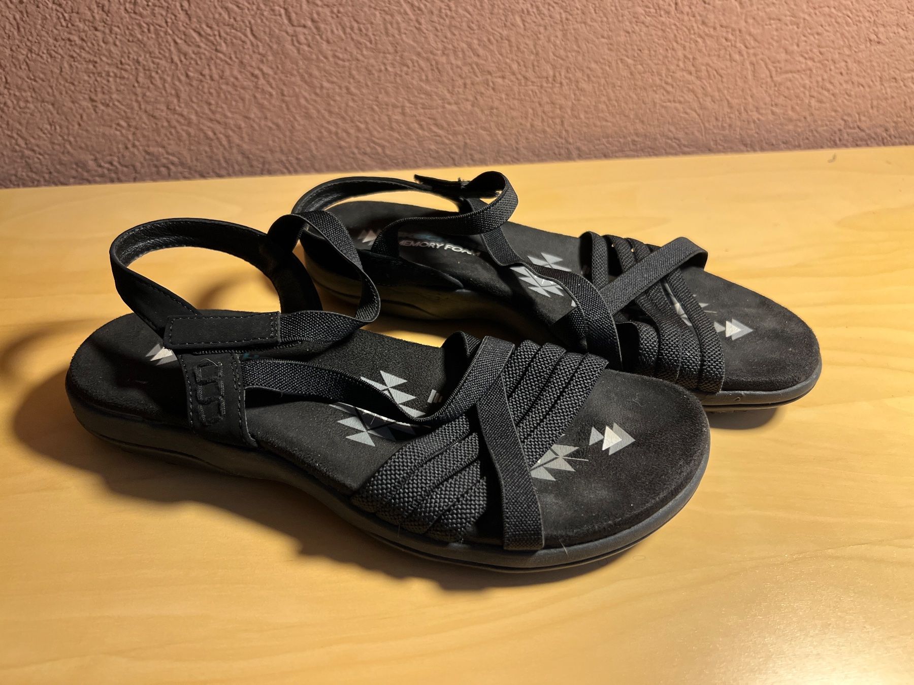 Skechers Scarpe da donna: Skechers Sandale Gr. 36 – Usato da Rüti ZH venduto da balance69