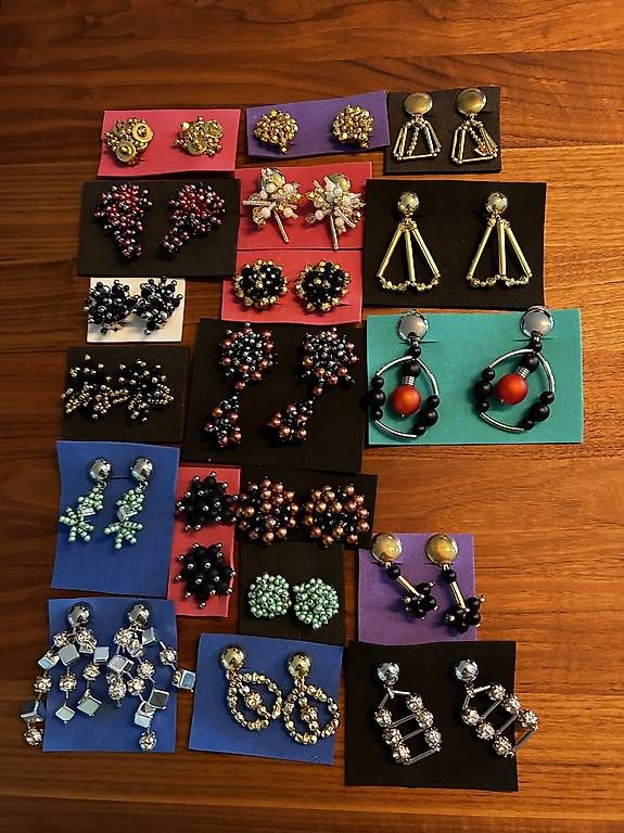 Colliers: Modeschmuck – D'occasion à Eschenbach LU par arn_cd9b 1